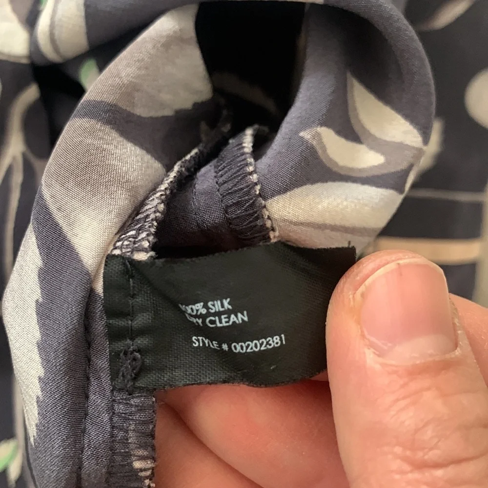 Club Monaco Sleepwear 100% Silk Mini Dress. Size 00 - Picture 6 of 9